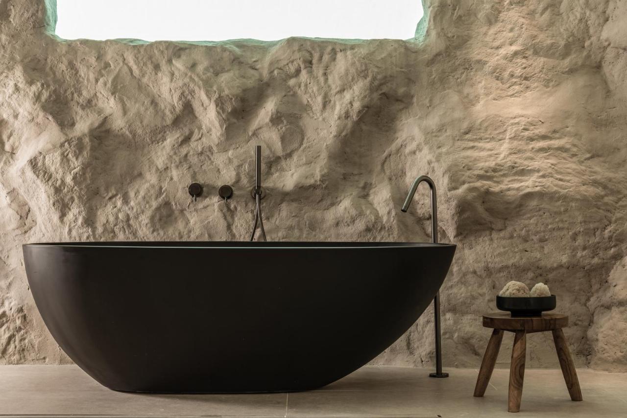 Seven Rocks Paliouri